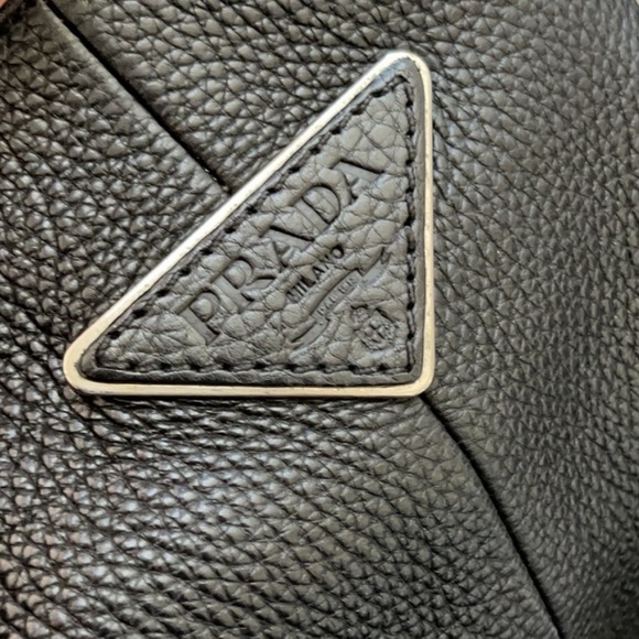 COPY - Authentic Prada Vintage Leather Shoulder Bag - Picture 11 of 13